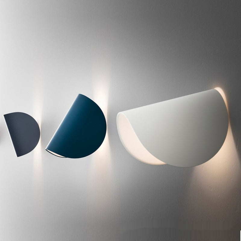 Modern rotating art bedside wall lamp for bedroom study and exhibition hall lighting